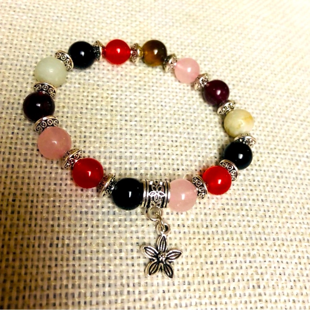 Combine with other textures and finishes for a bracelet stack that's unique 4 U
